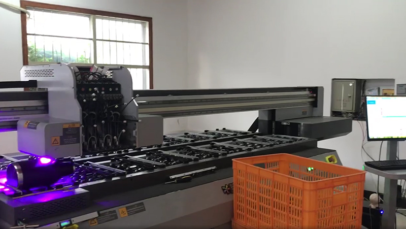 Growler isotherme 3,78L à bouchon à vis (Processus d’impression 3D)